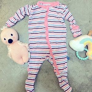 Newborn- Kickee Pants- Stripes